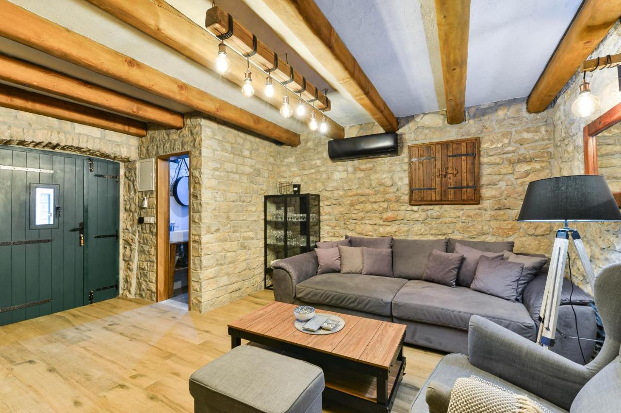 Stone Villa Didovi Snovi With Heated Pool Lisane Ostrovicke Exterior photo